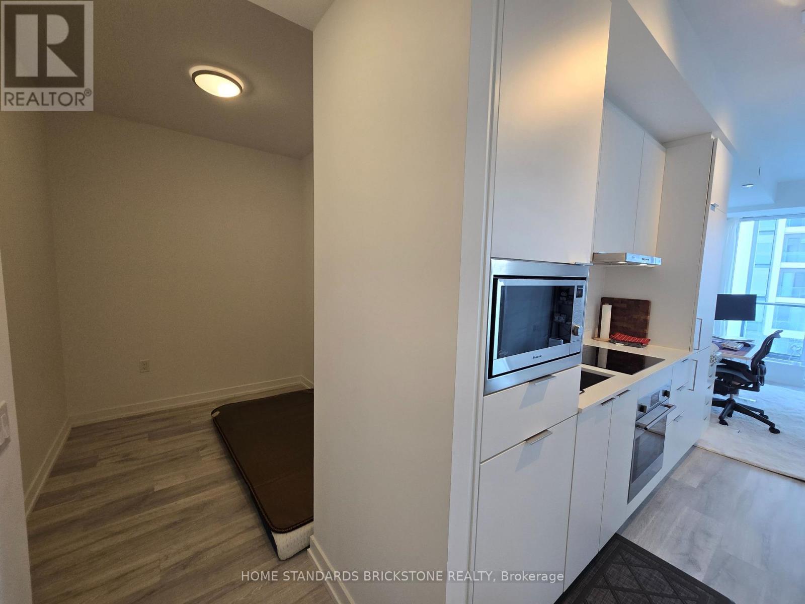 N1306 - 7 Golden Lion Heights, Toronto, Ontario  M2M 0C1 - Photo 8 - C12832634