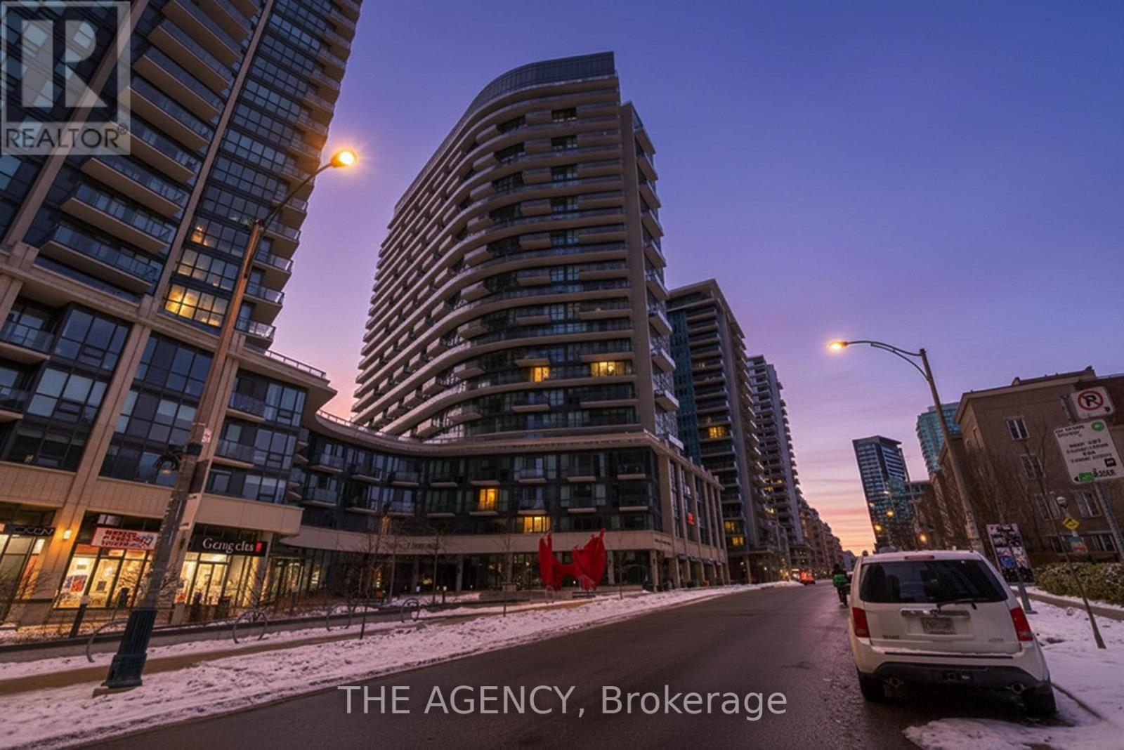 1701 - 51 EAST LIBERTY STREET, Toronto, Ontario