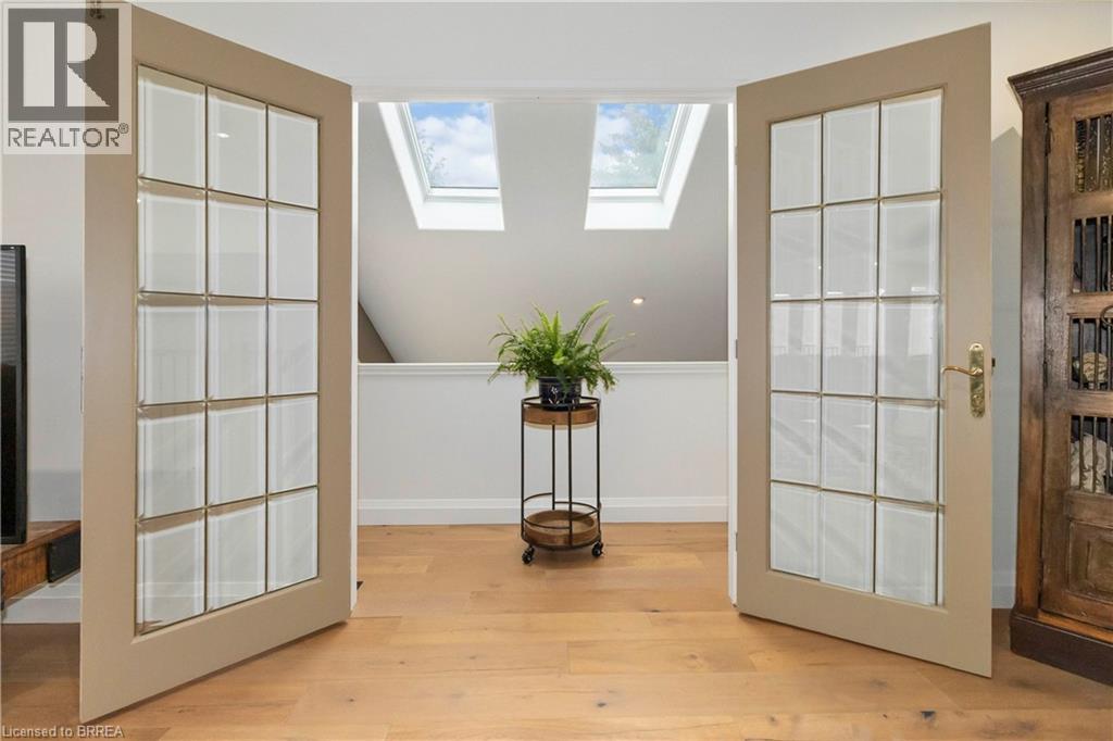 221 Old Onondaga Road E, Brantford, Ontario  N3T 5L4 - Photo 23 - 40806501