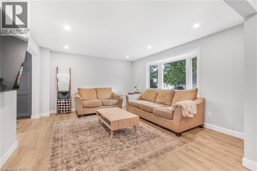 37 Rose Court, Paris, Ontario  N3L 3T9 - Photo 3 - 40804769