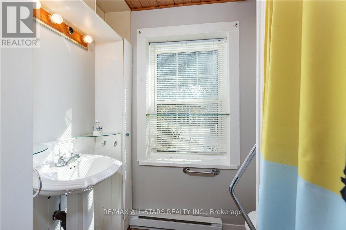 497 Main Street, Brock, Ontario  L0K 1A0 - Photo 18 - N12832594