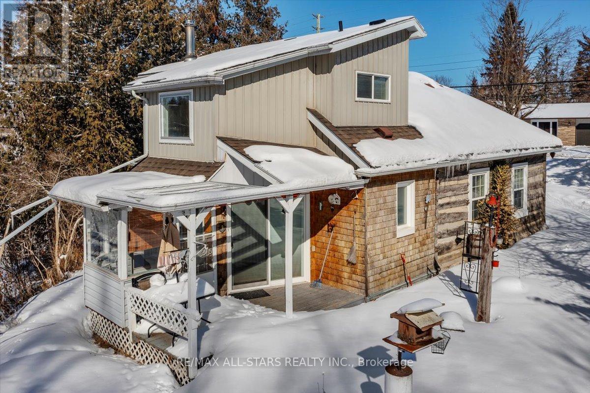 497 Main Street, Brock, Ontario  L0K 1A0 - Photo 2 - N12832594