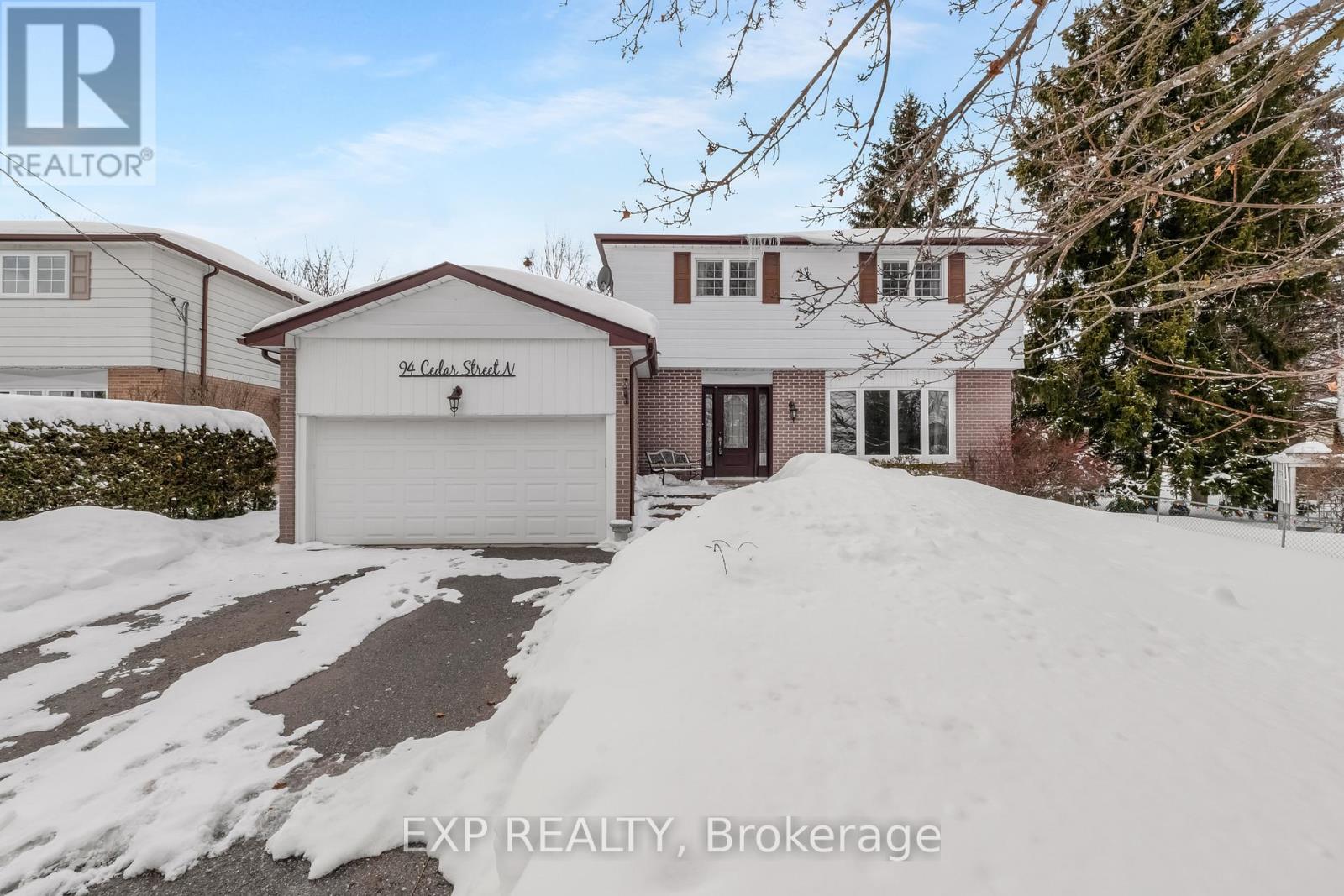 94 Cedar Street N, Uxbridge, Ontario  L9P 1B2 - Photo 2 - N12832676