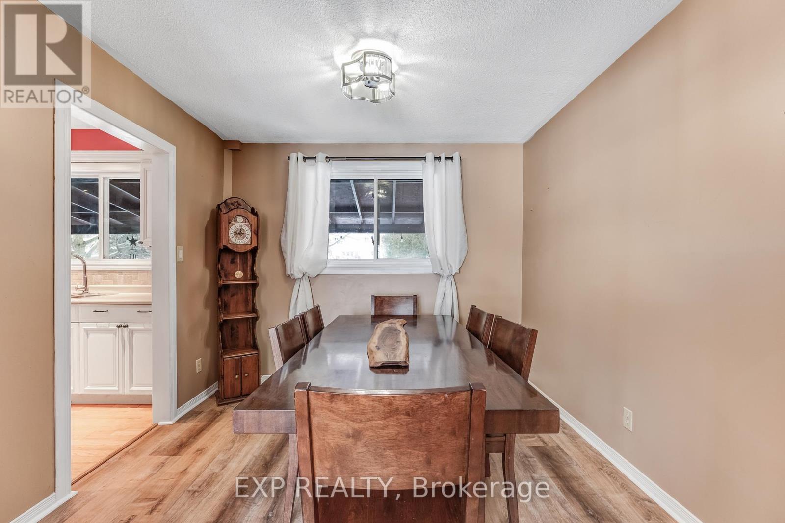 94 Cedar Street N, Uxbridge, Ontario  L9P 1B2 - Photo 8 - N12832676