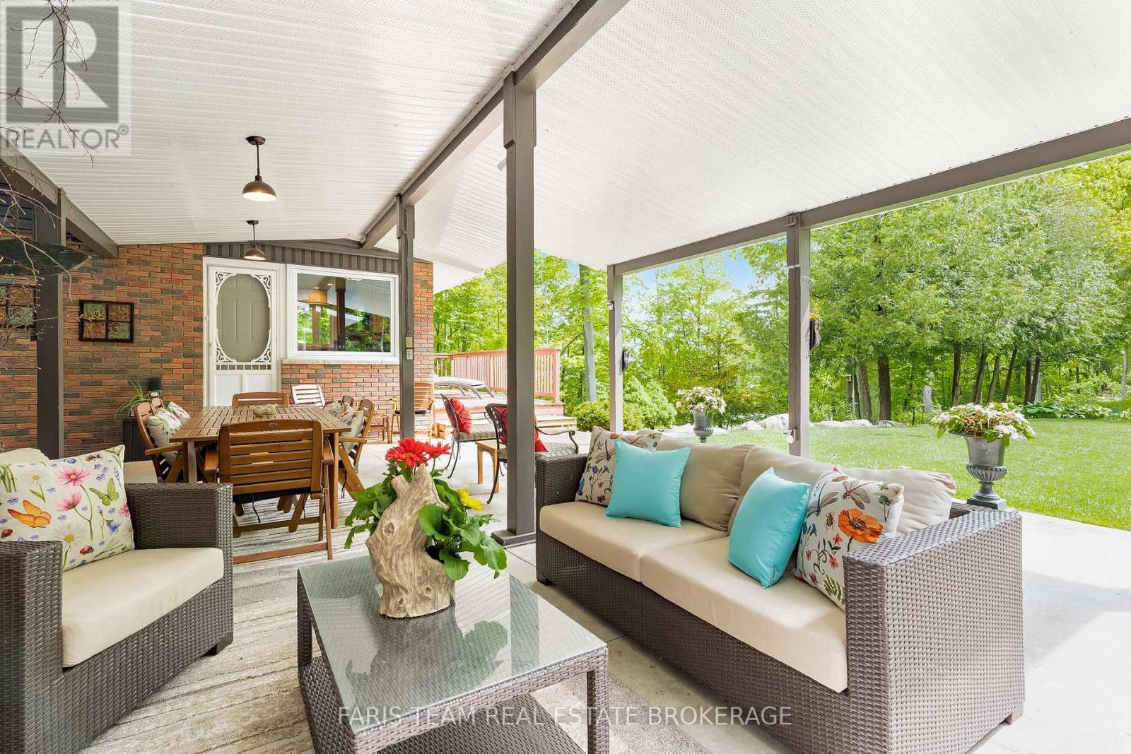 10 Morgan Court, Penetanguishene, Ontario  L9M 1Z2 - Photo 5 - S12832654