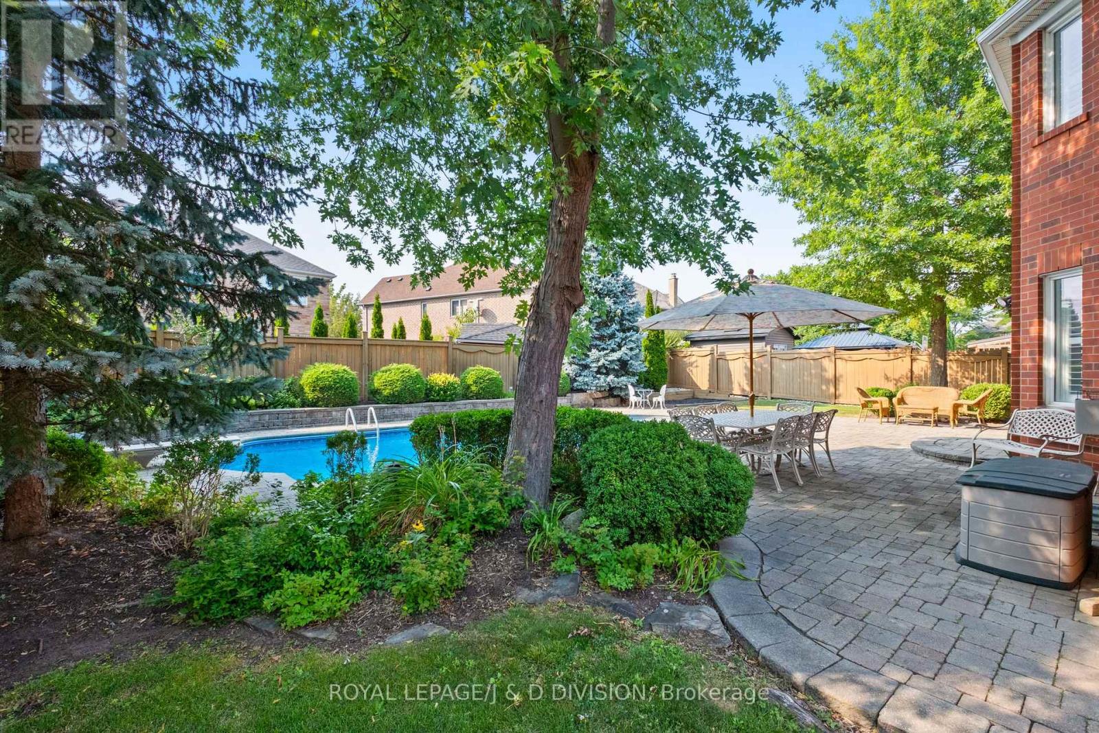 2153 Manor Hill Drive, Mississauga (Central Erin Mills), Ontario  L5M 5H9 - Photo 10 - W12832584