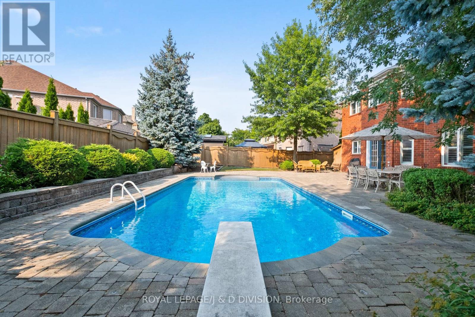 2153 Manor Hill Drive, Mississauga (Central Erin Mills), Ontario  L5M 5H9 - Photo 15 - W12832584