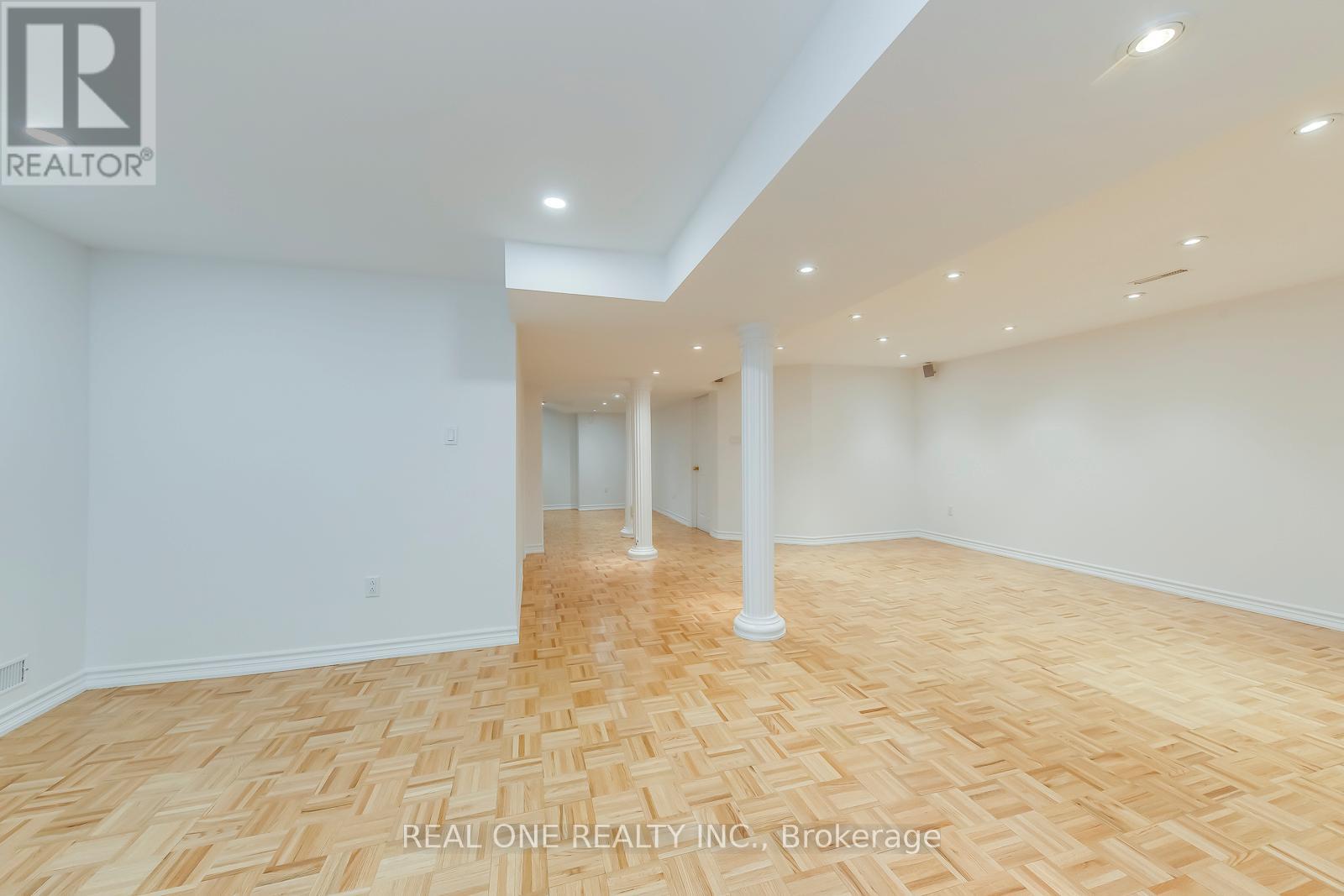 3582 Italia Crescent, Mississauga, Ontario  L5B 3T5 - Photo 40 - W12832606