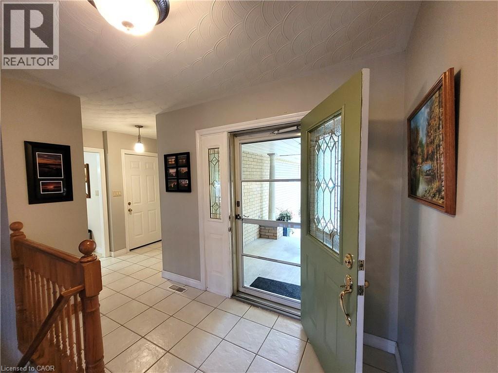 8 Simon Court, Waterford, Ontario  N0E 1Y0 - Photo 4 - 40808546