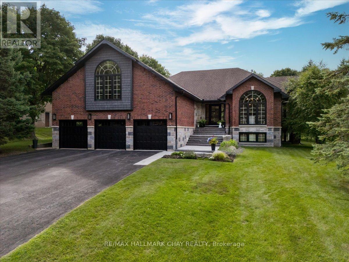 32 Forest Hill Drive, Springwater (Midhurst), Ontario  L0L 1X0 - Photo 43 - S12832380