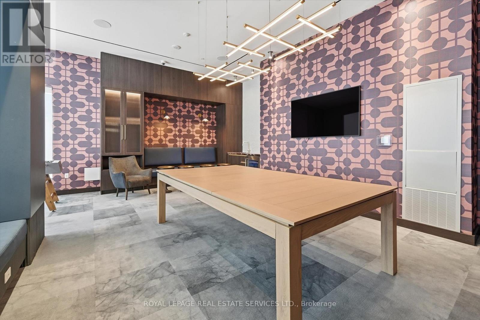 519 - 412 Silver Maple Road, Oakville, Ontario  L6H 7X8 - Photo 25 - W12824348