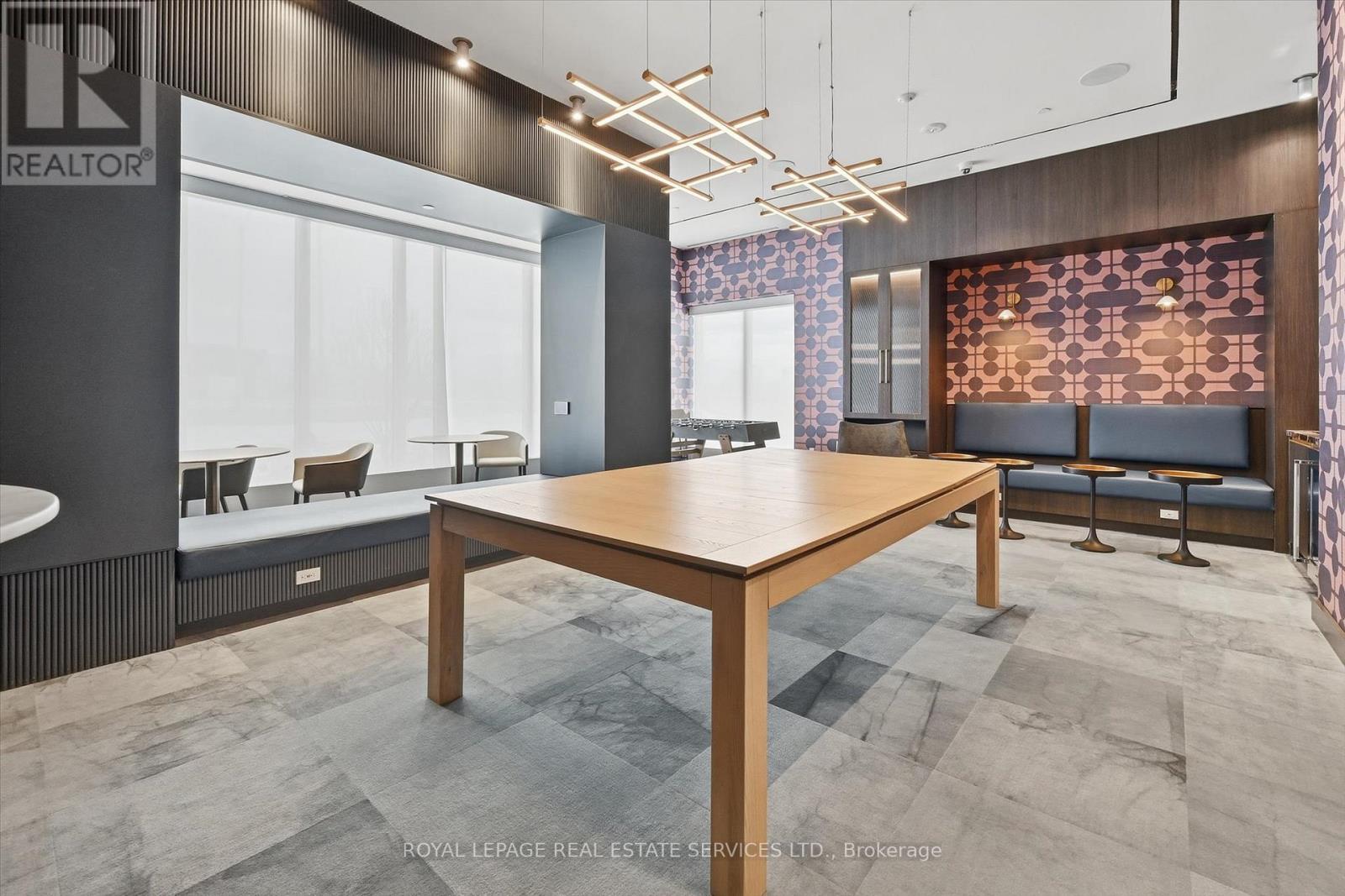 519 - 412 Silver Maple Road, Oakville, Ontario  L6H 7X8 - Photo 24 - W12824348