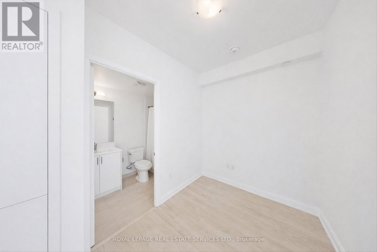 519 - 412 Silver Maple Road, Oakville, Ontario  L6H 7X8 - Photo 22 - W12824348