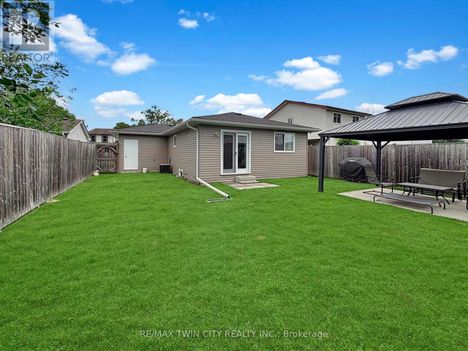 21 Gaitwin Street, Brantford, Ontario  N3P 1A9 - Photo 19 - X12832564