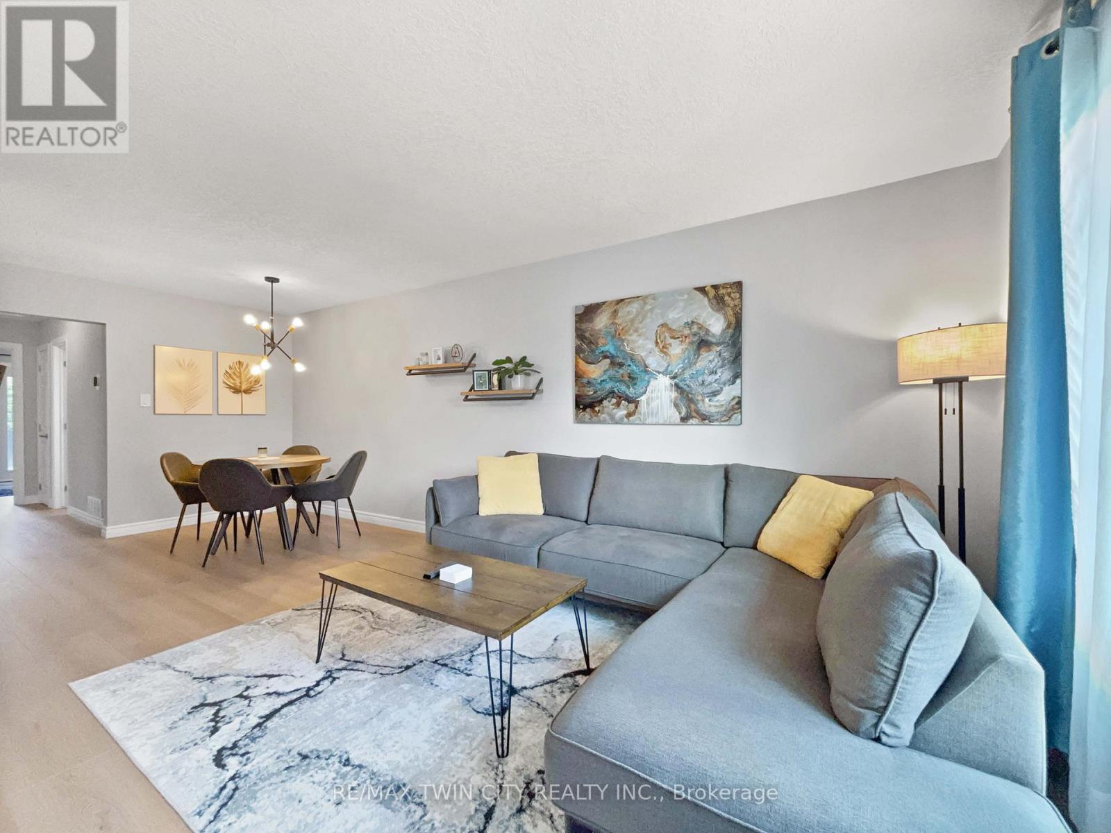 21 Gaitwin Street, Brantford, Ontario  N3P 1A9 - Photo 3 - X12832564