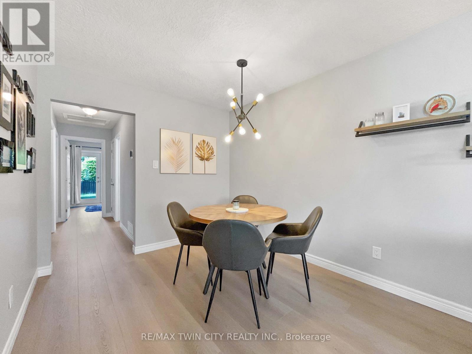 21 Gaitwin Street, Brantford, Ontario  N3P 1A9 - Photo 5 - X12832564