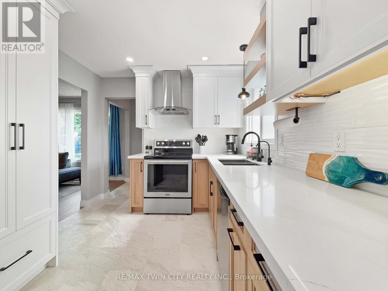 21 Gaitwin Street, Brantford, Ontario  N3P 1A9 - Photo 6 - X12832564