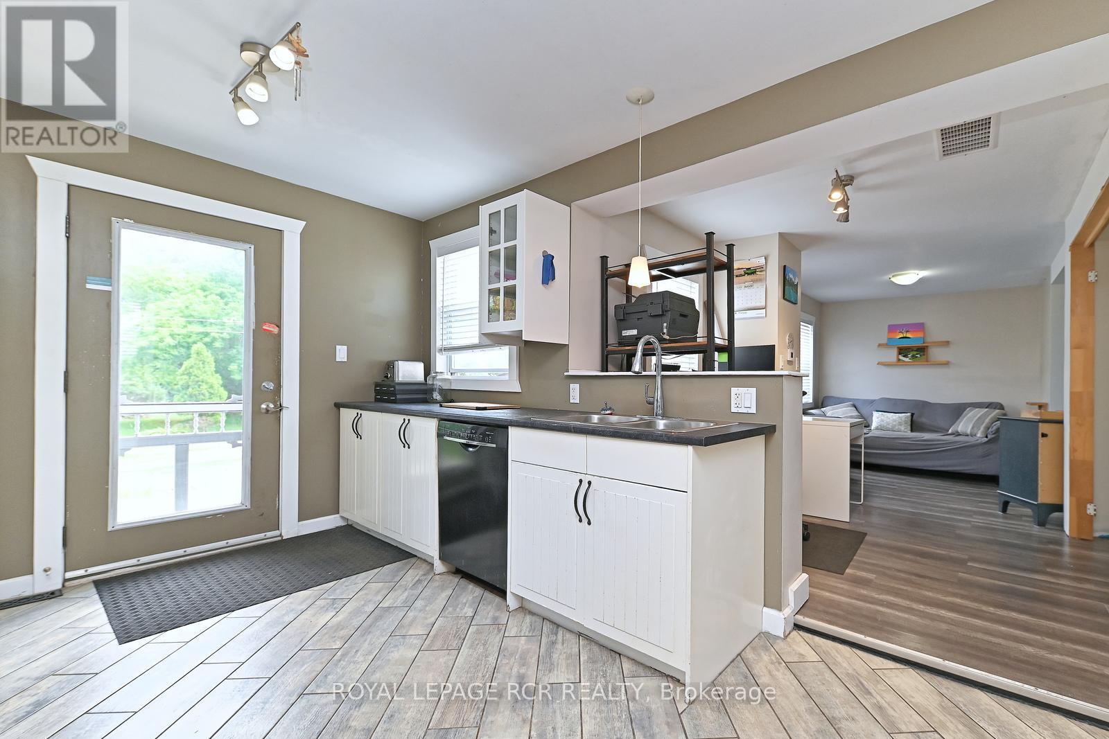 062008 County Road 3, East Garafraxa, Ontario  L9W 7H7 - Photo 3 - X12832670