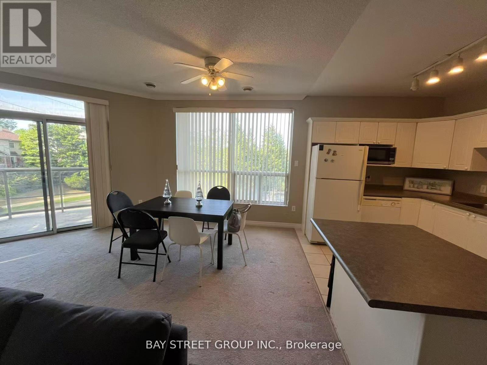 308 - 255 Keats Way, Waterloo, Ontario N2L 6N6 - Photo 15 - X12832678