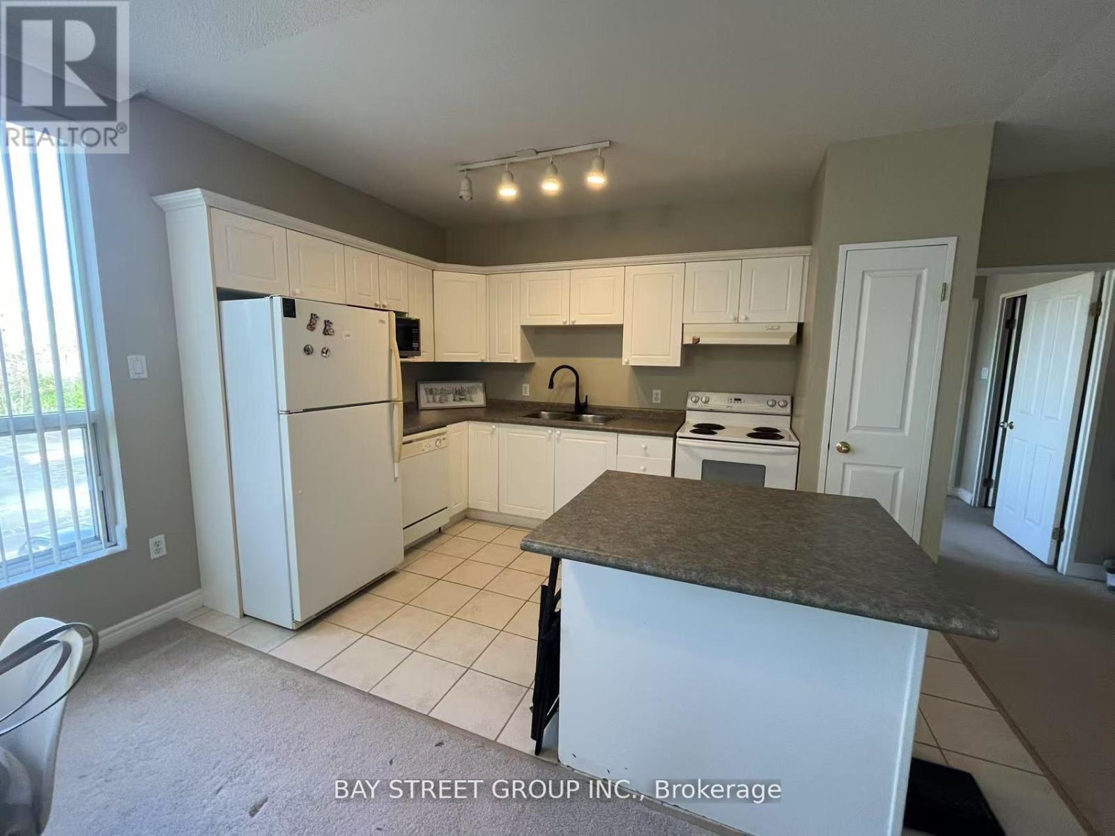 308 - 255 Keats Way, Waterloo, Ontario N2L 6N6 - Photo 19 - X12832678