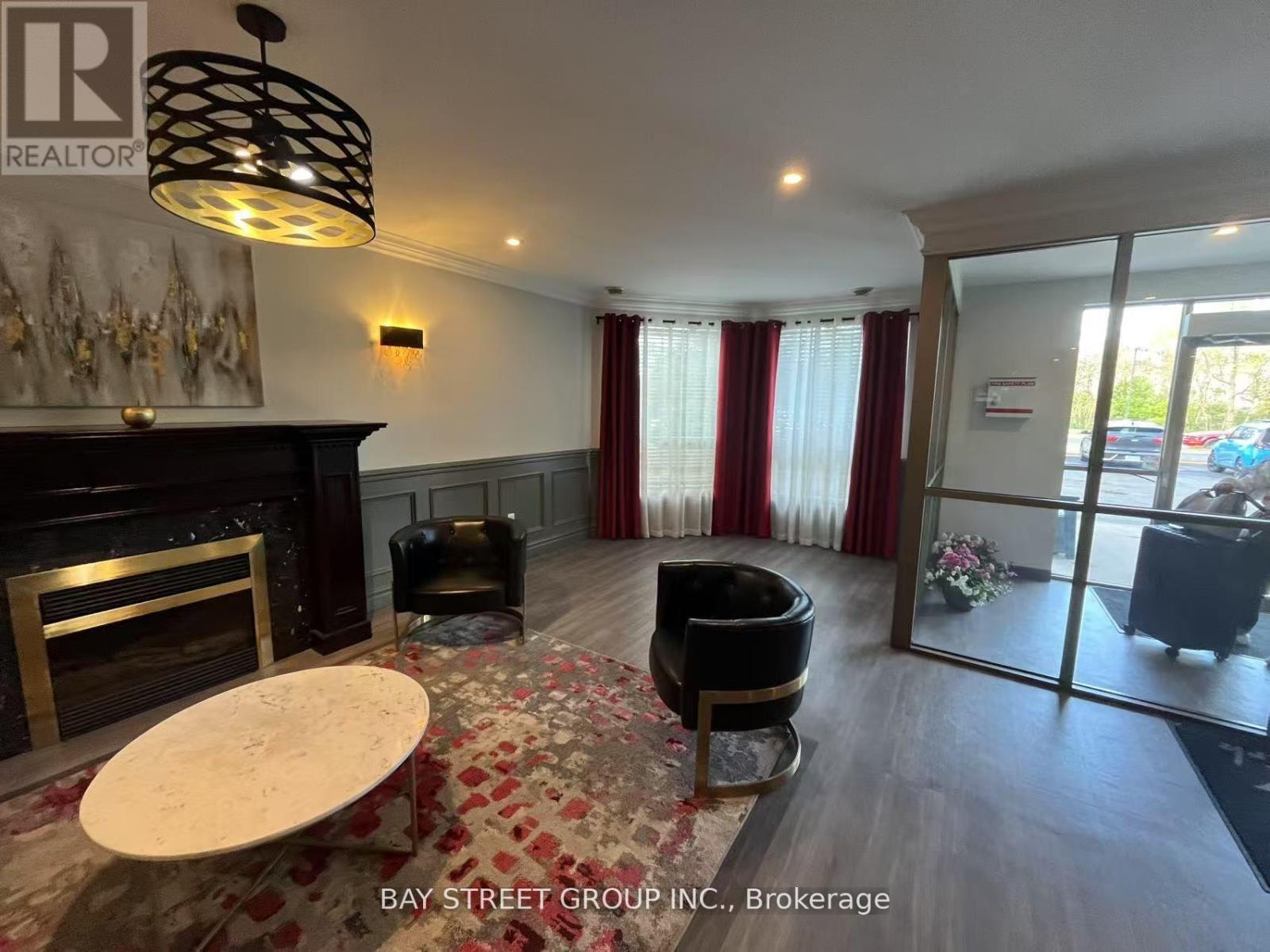 308 - 255 Keats Way, Waterloo, Ontario N2L 6N6 - Photo 3 - X12832678