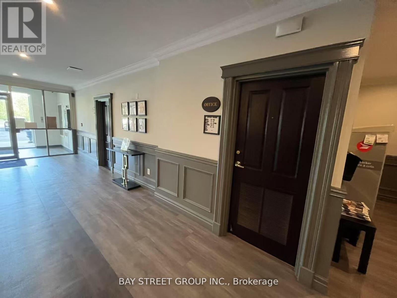 308 - 255 Keats Way, Waterloo, Ontario N2L 6N6 - Photo 4 - X12832678