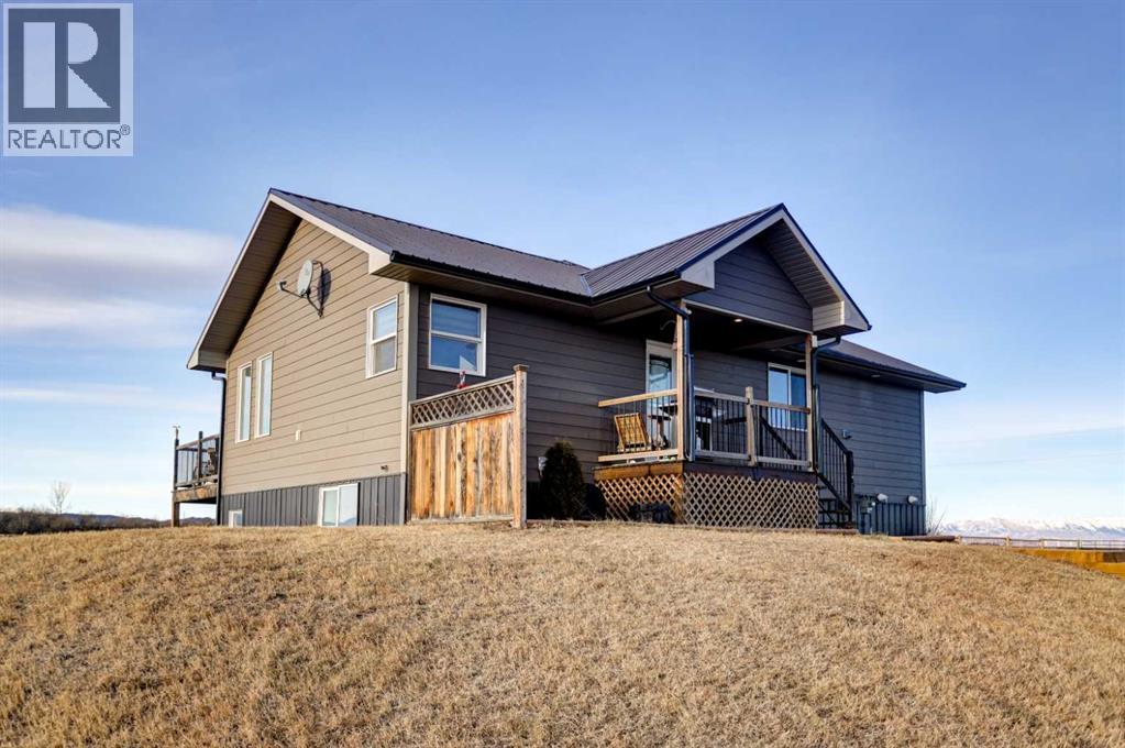 30319 Township Road 6-2a, Rural Pincher Creek No. 9, Alberta  T0K 1W0 - Photo 2 - A2281125