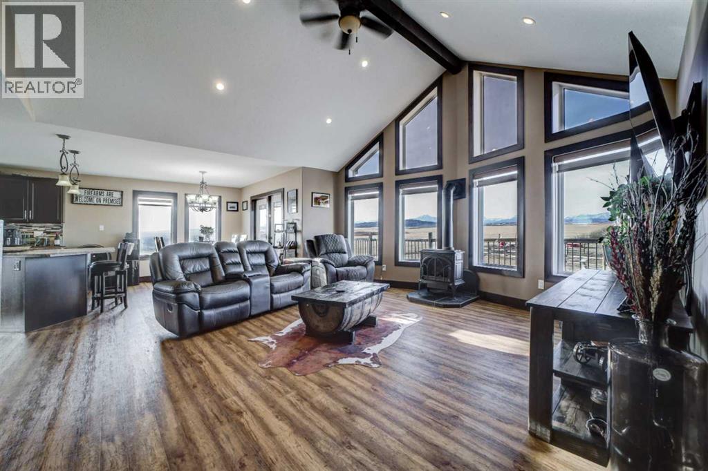 30319 Township Road 6-2a, Rural Pincher Creek No. 9, Alberta  T0K 1W0 - Photo 9 - A2281125