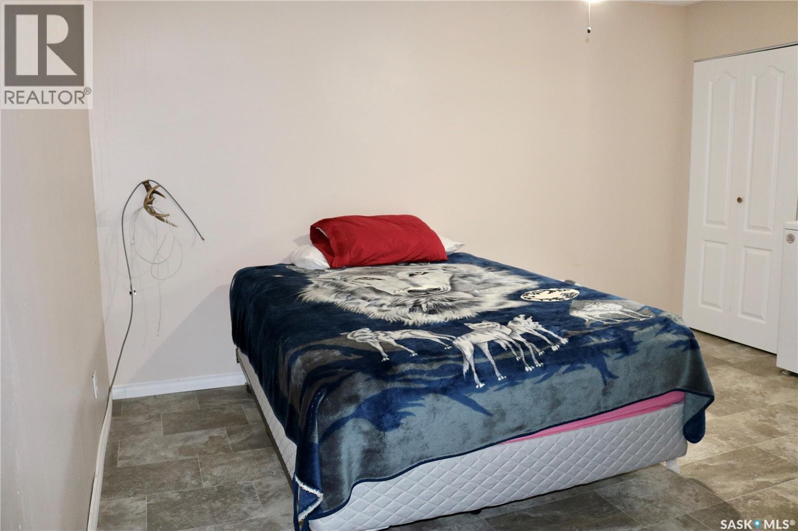 704 Ogilvie Street, Moosomin, Saskatchewan  S0G 3N0 - Photo 17 - SK029447