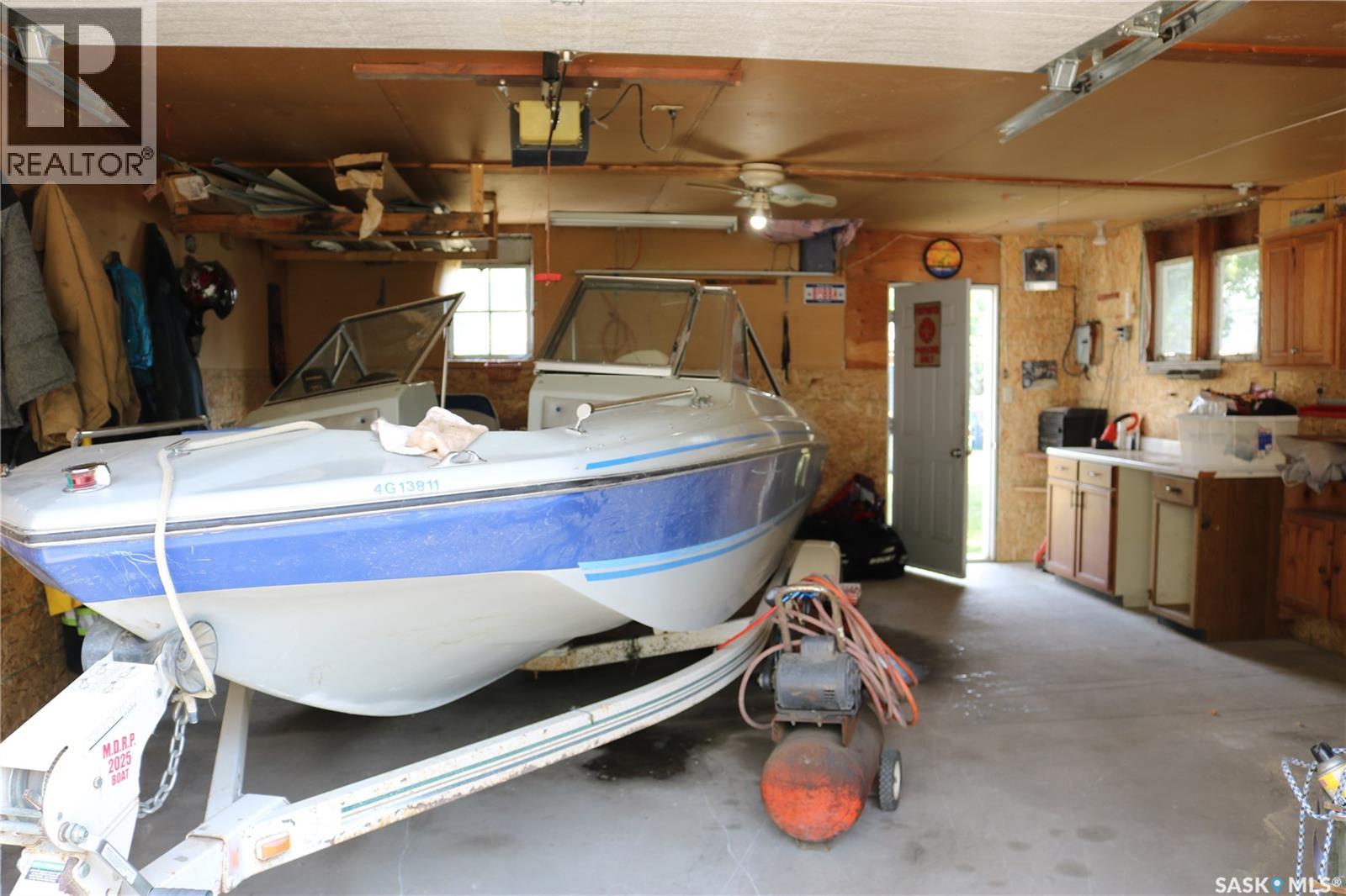 704 Ogilvie Street, Moosomin, Saskatchewan  S0G 3N0 - Photo 34 - SK029447