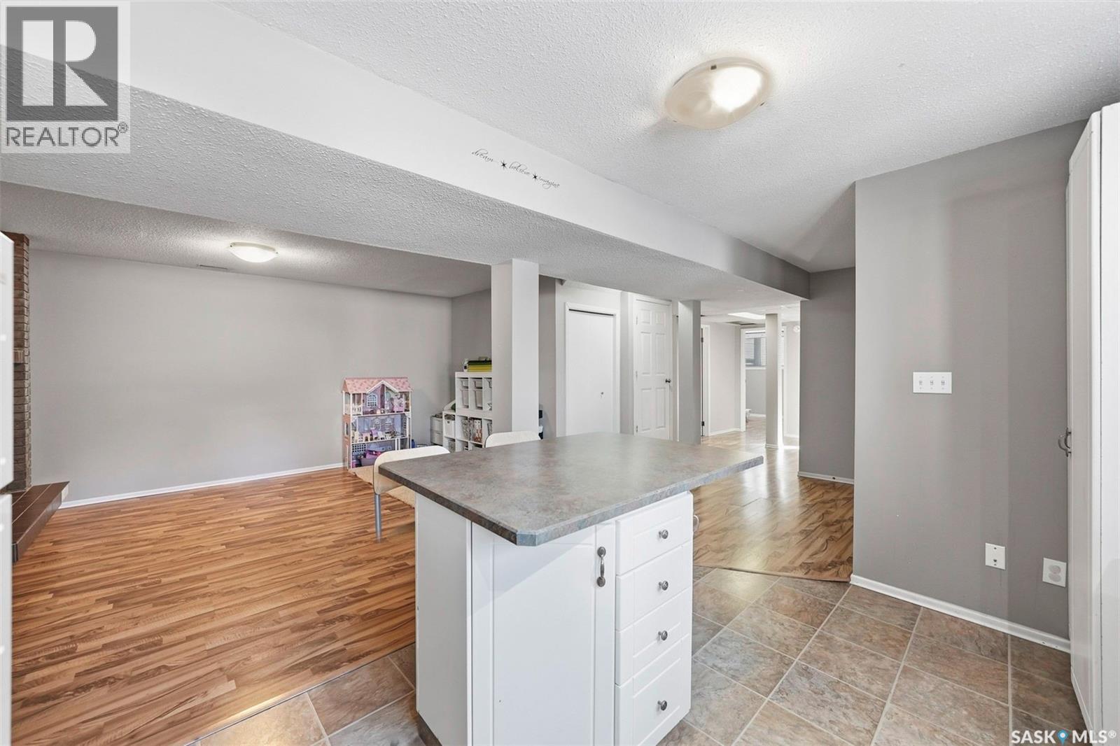 107 Perreault Crescent, Saskatoon, Saskatchewan  S7K 6A9 - Photo 27 - SK029435