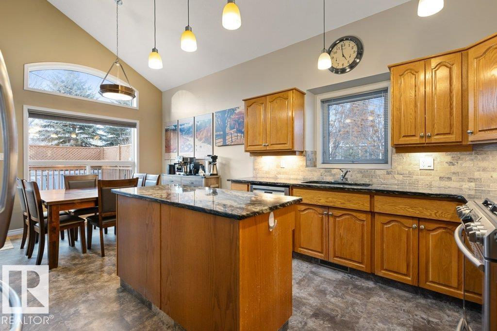 16 Oakmont Dr, St. Albert, Alberta  T8N 6K6 - Photo 6 - E4475431