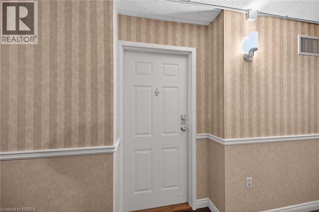 88 Tollgate Road Unit# 405, Brantford, Ontario  N3R 7R5 - Photo 4 - 40807892