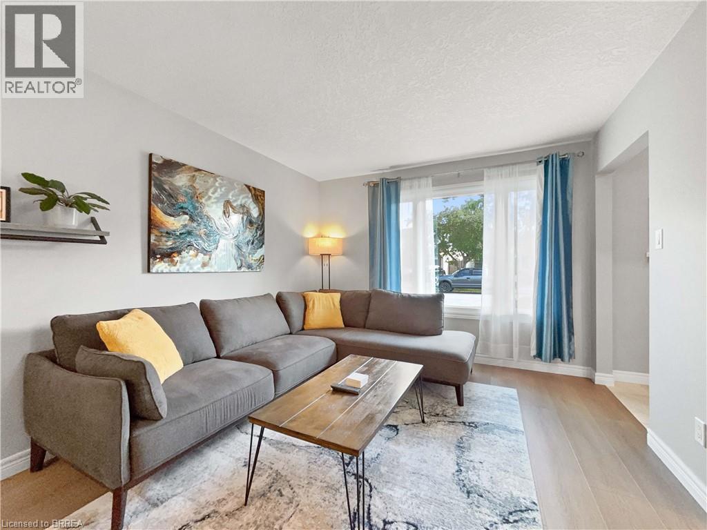 21 Gaitwin Street, Brantford, Ontario  N3P 1A9 - Photo 5 - 40806150