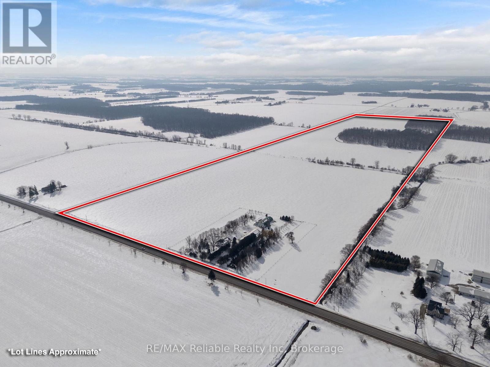 76651 London Road, Bluewater, Ontario  N0M 1L0 - Photo 2 - X12828166