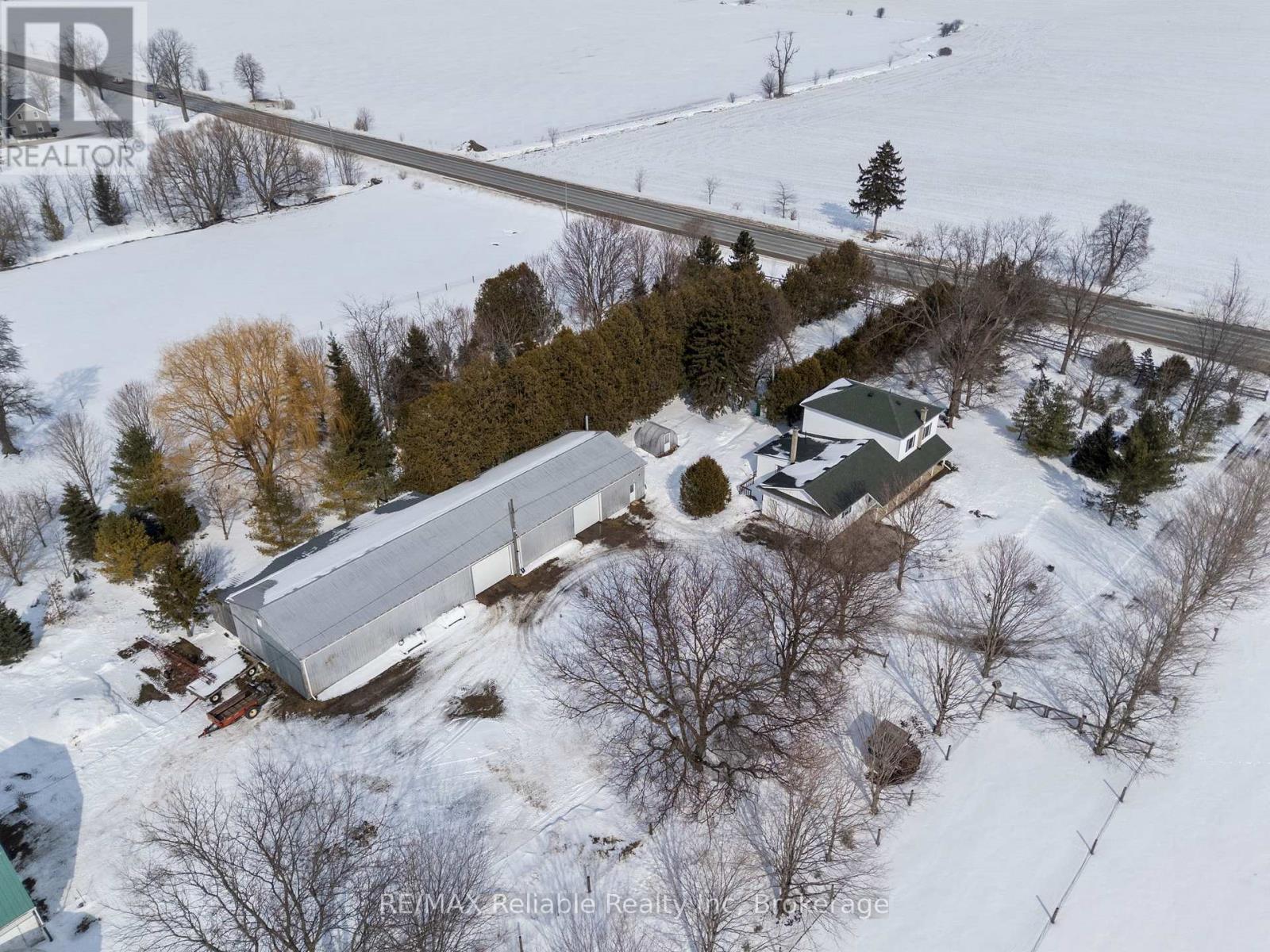 76651 London Road, Bluewater, Ontario  N0M 1L0 - Photo 14 - X12828166