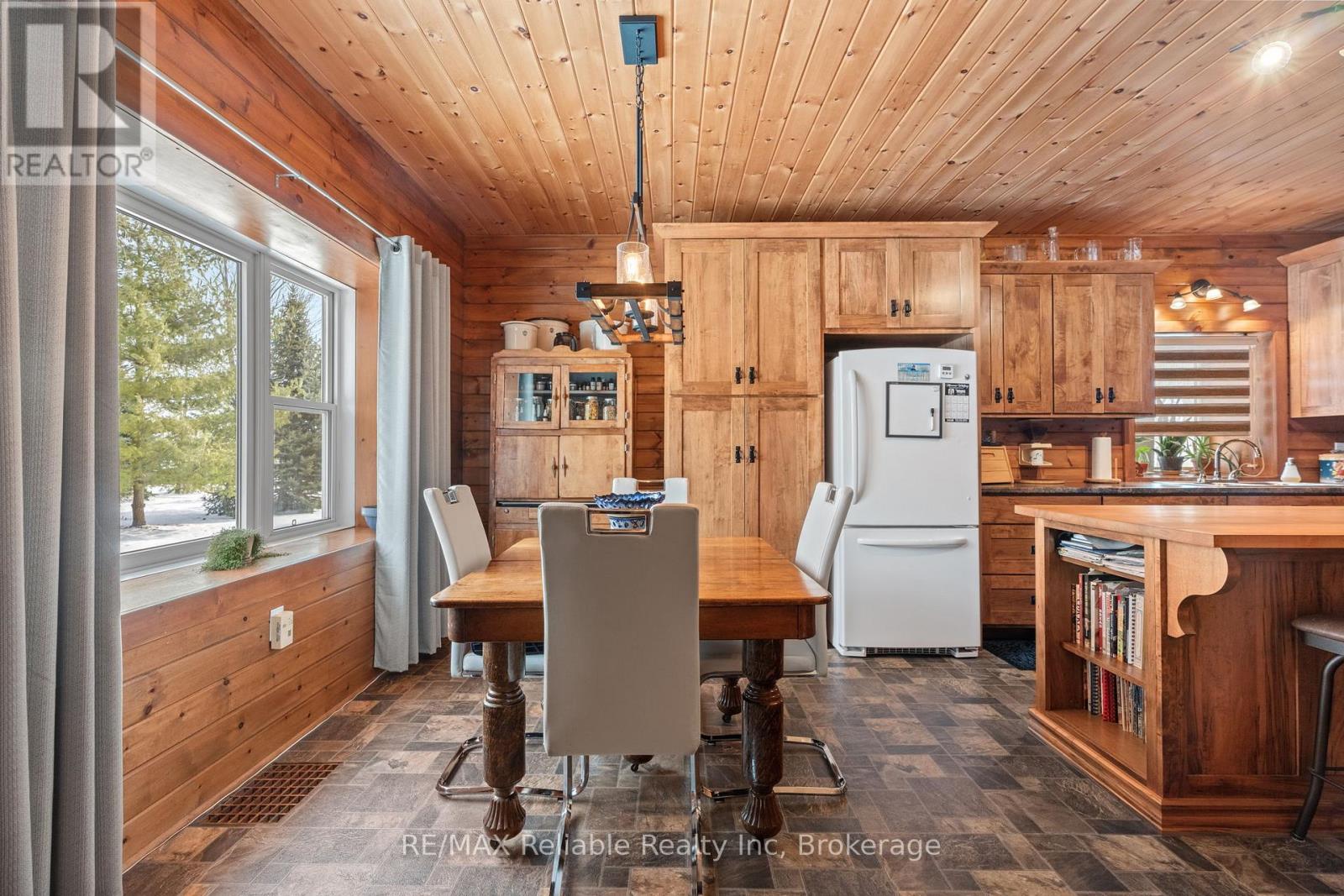 76651 London Road, Bluewater, Ontario  N0M 1L0 - Photo 39 - X12828166