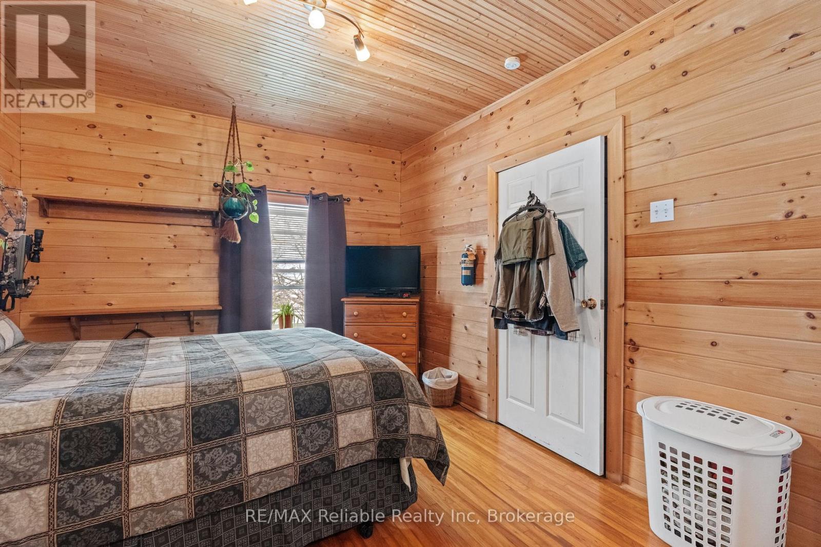 76651 London Road, Bluewater, Ontario  N0M 1L0 - Photo 43 - X12828174