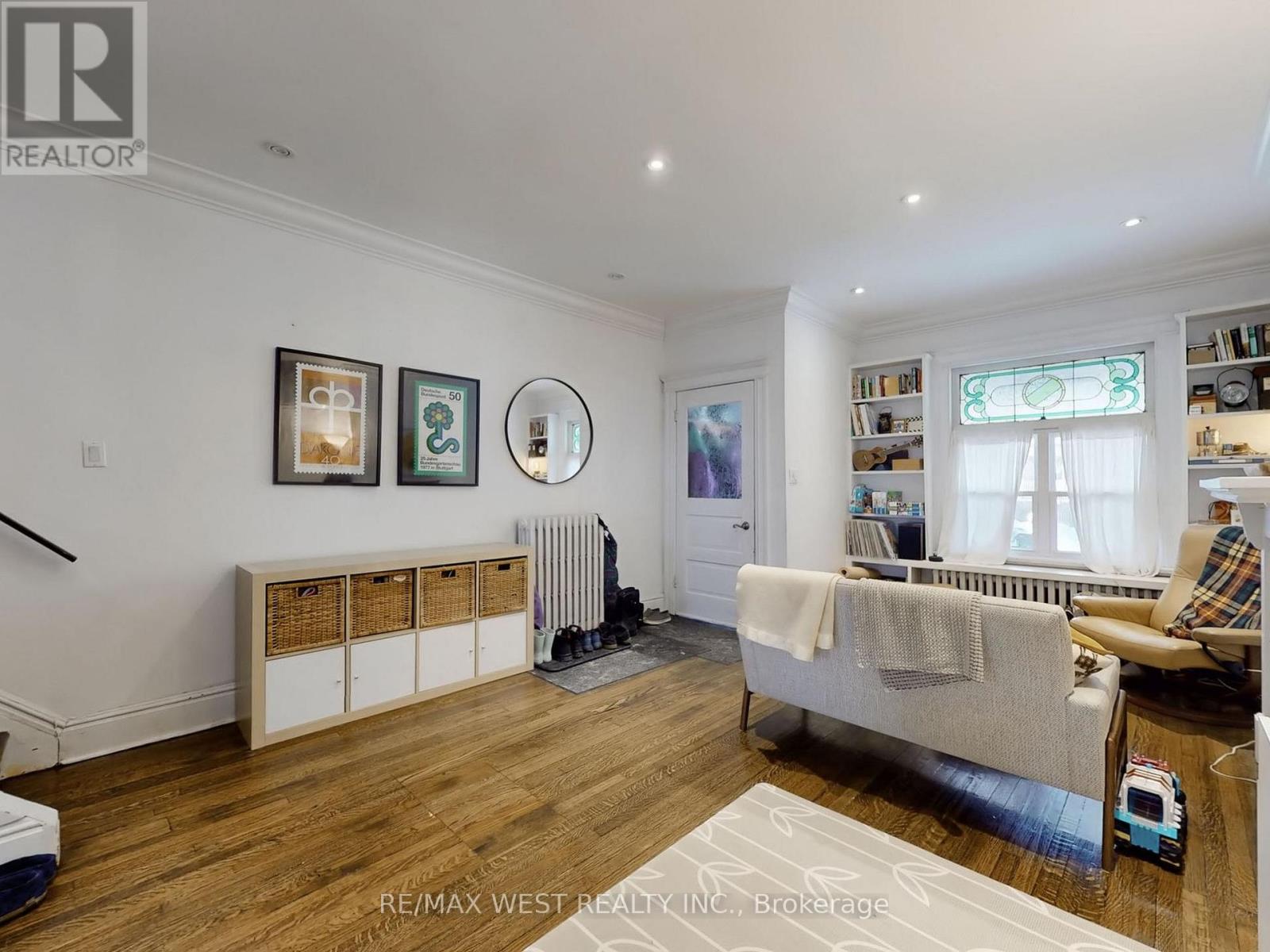 91 Olive Avenue, Toronto, Ontario  M6G 1V2 - Photo 8 - C12828182