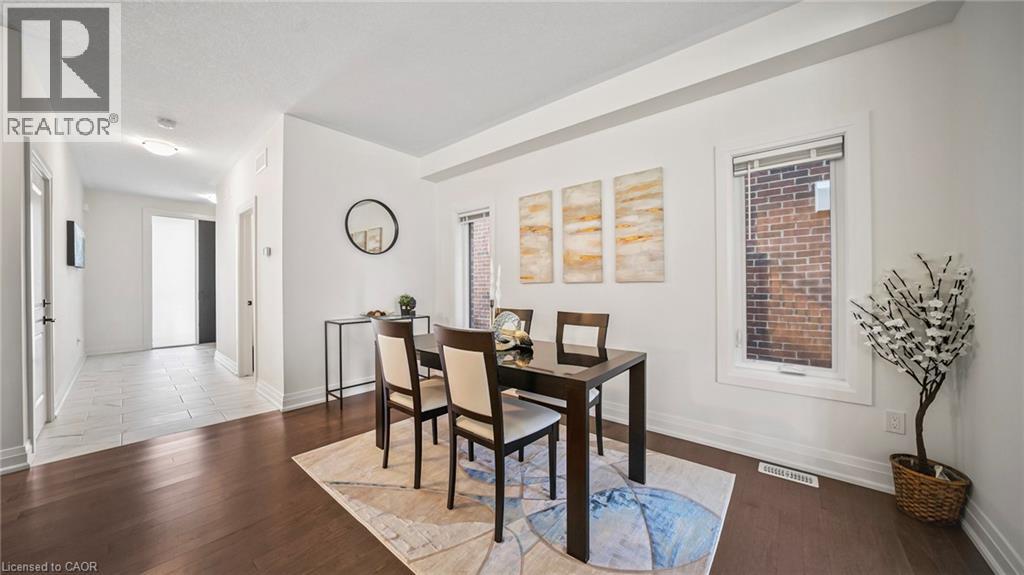 27 Jacob Detweiller Drive, Kitchener, Ontario  N2P 0K7 - Photo 6 - 40807546