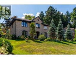 28 STONEGATE Drive, Hamilton, Ontario