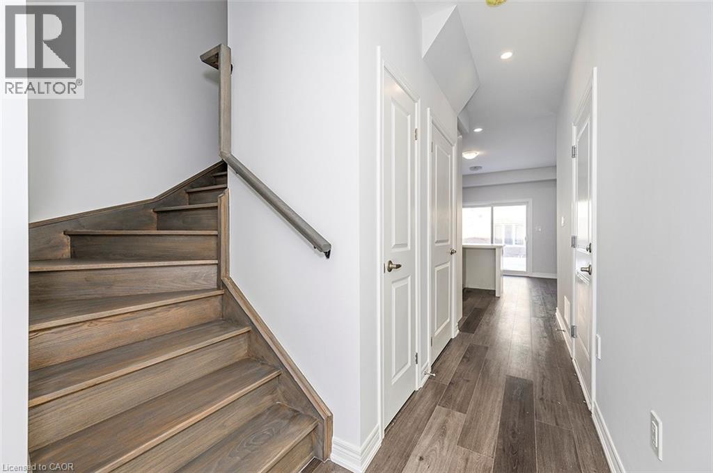 205 Thames Way Unit# 17, Hamilton, Ontario  L0R 1W0 - Photo 10 - 40806675