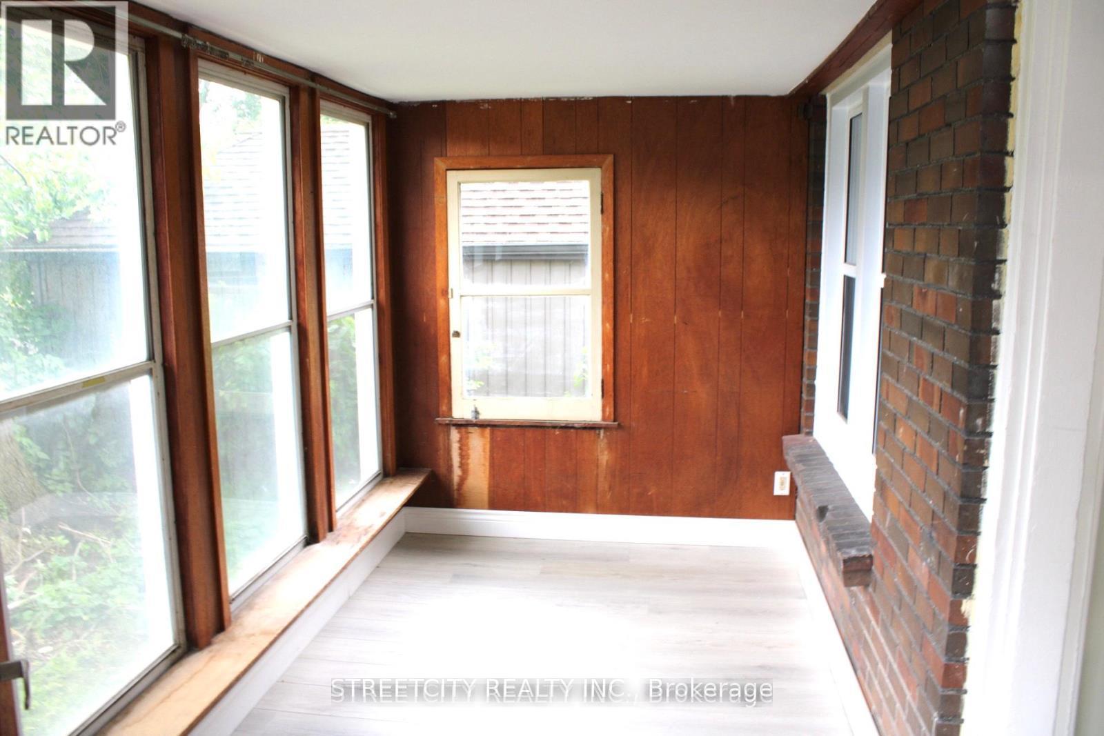 437 Charlotte Street, London East, Ontario  N5W 4A5 - Photo 37 - X12832728