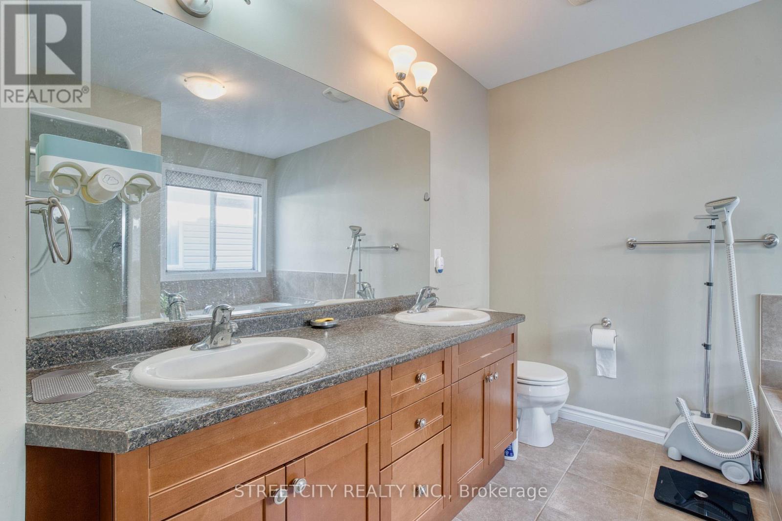 1189 Sandbar Street, London North, Ontario  N6G 5K2 - Photo 23 - X12832768