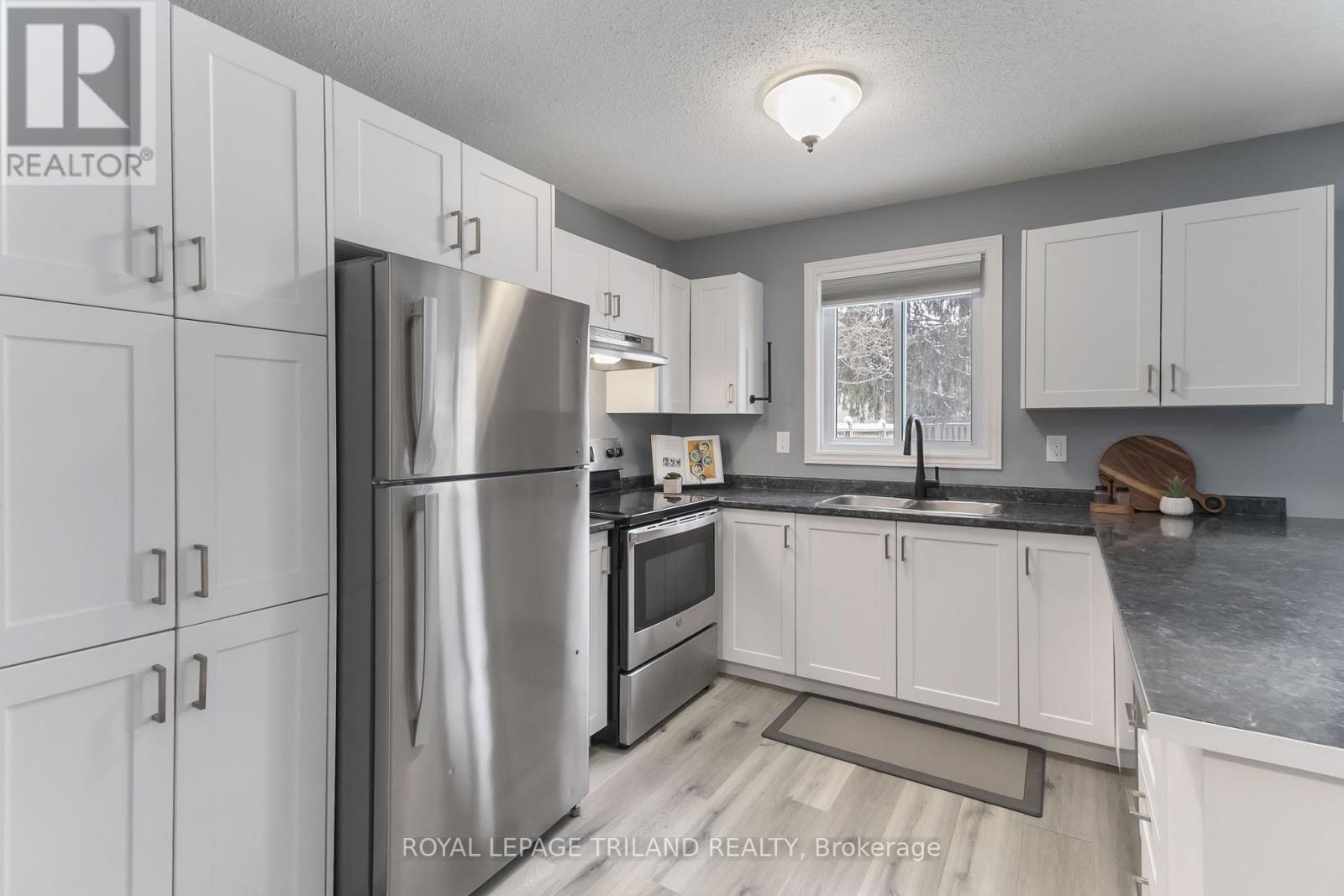 242 Monmore Road, London North, Ontario  N6G 3B4 - Photo 15 - X12832820