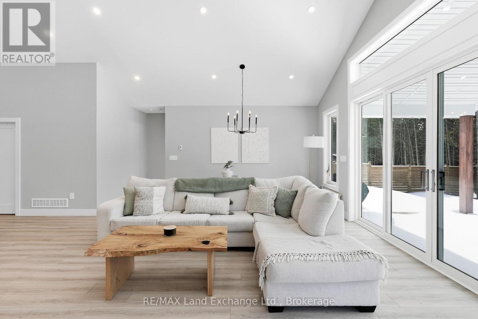 6 Marshall Place, Saugeen Shores, Ontario  N0H 2L0 - Photo 19 - X12832732