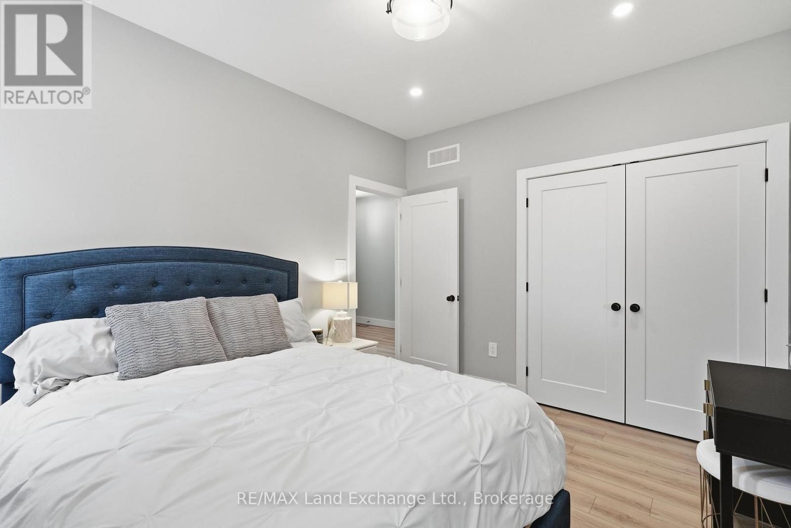 6 Marshall Place, Saugeen Shores, Ontario  N0H 2L0 - Photo 31 - X12832732