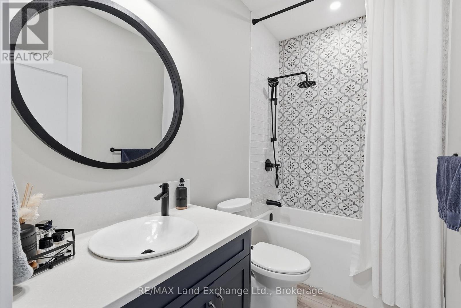 6 Marshall Place, Saugeen Shores, Ontario  N0H 2L0 - Photo 32 - X12832732