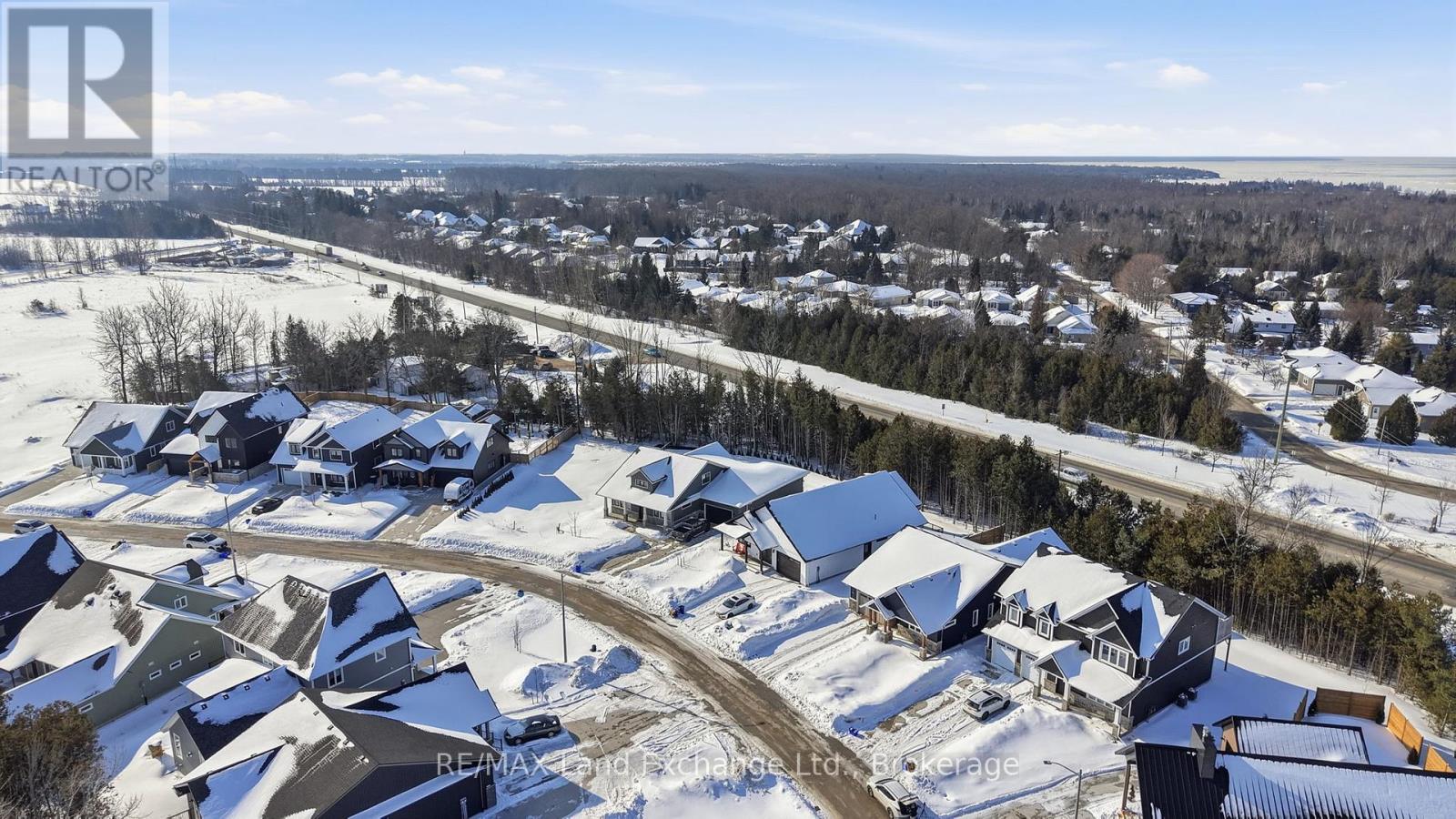 6 Marshall Place, Saugeen Shores, Ontario  N0H 2L0 - Photo 41 - X12832732