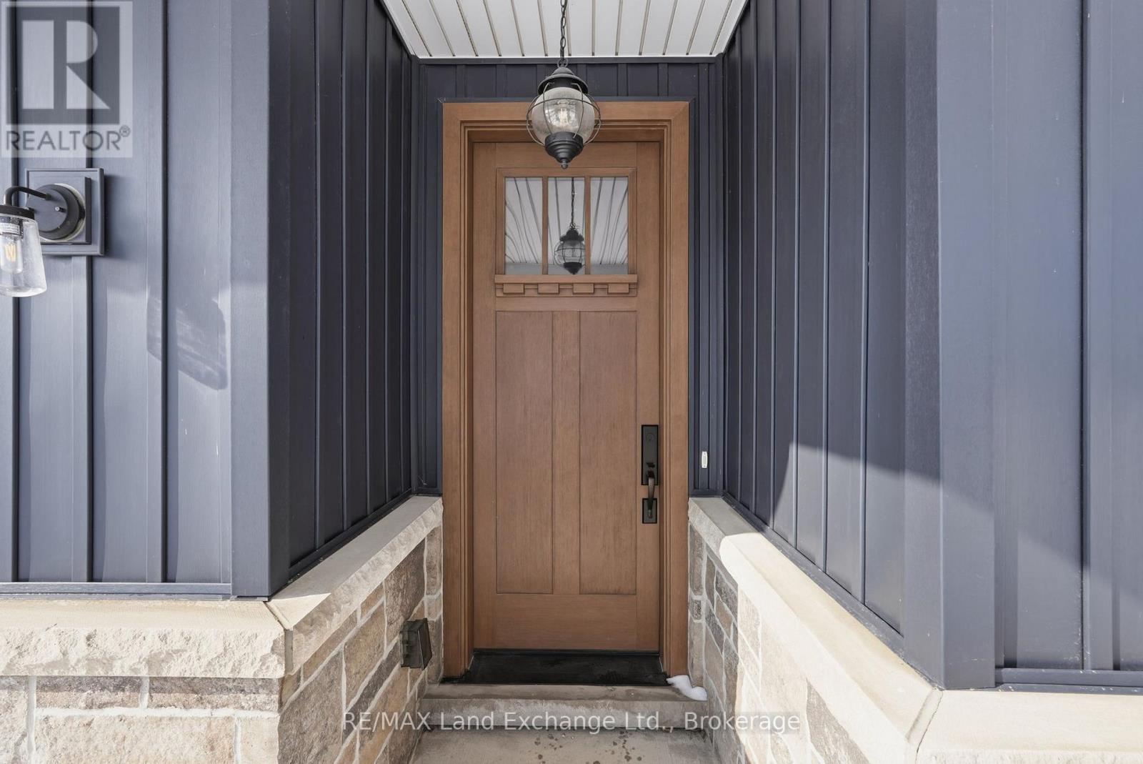 6 Marshall Place, Saugeen Shores, Ontario  N0H 2L0 - Photo 5 - X12832732